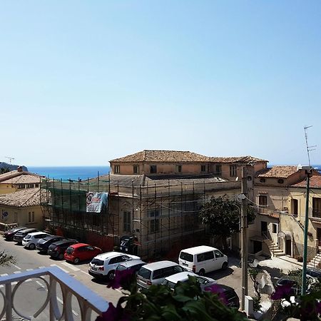 Don Ugo Luxury Rooms تروبيا الغرفة الصورة
