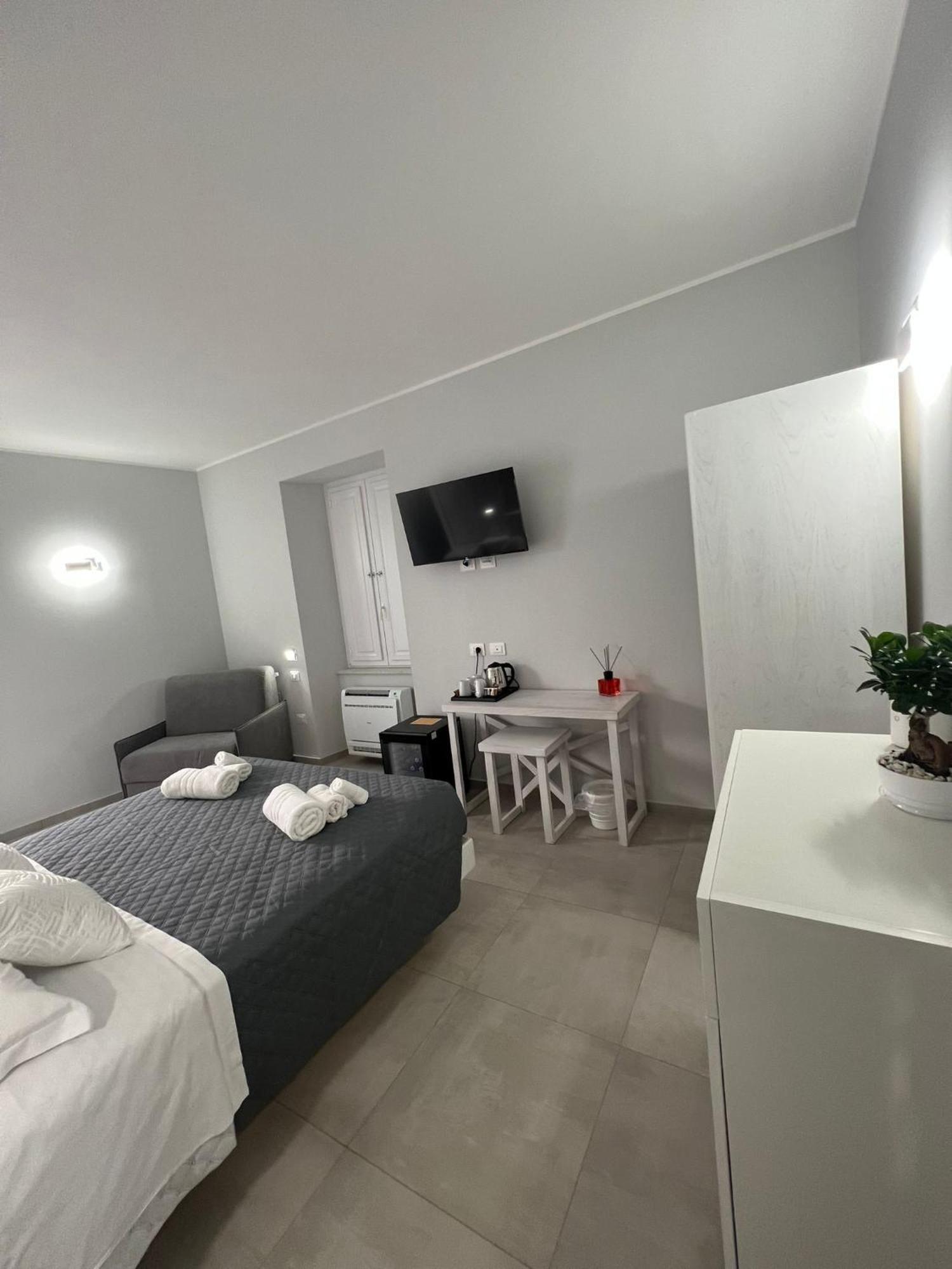 Don Ugo Luxury Rooms تروبيا المظهر الخارجي الصورة