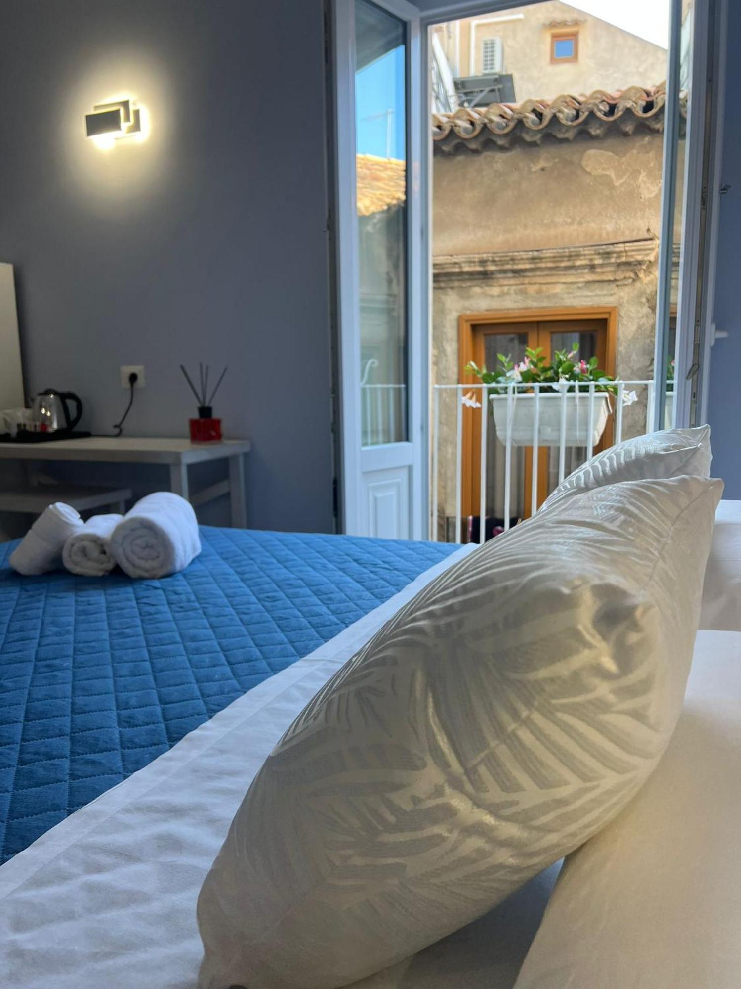 Don Ugo Luxury Rooms تروبيا المظهر الخارجي الصورة
